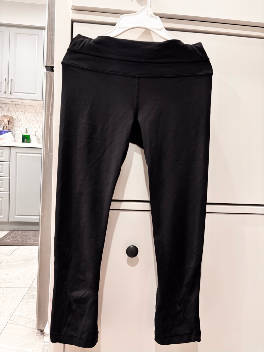 LULULEMON Capri leggings